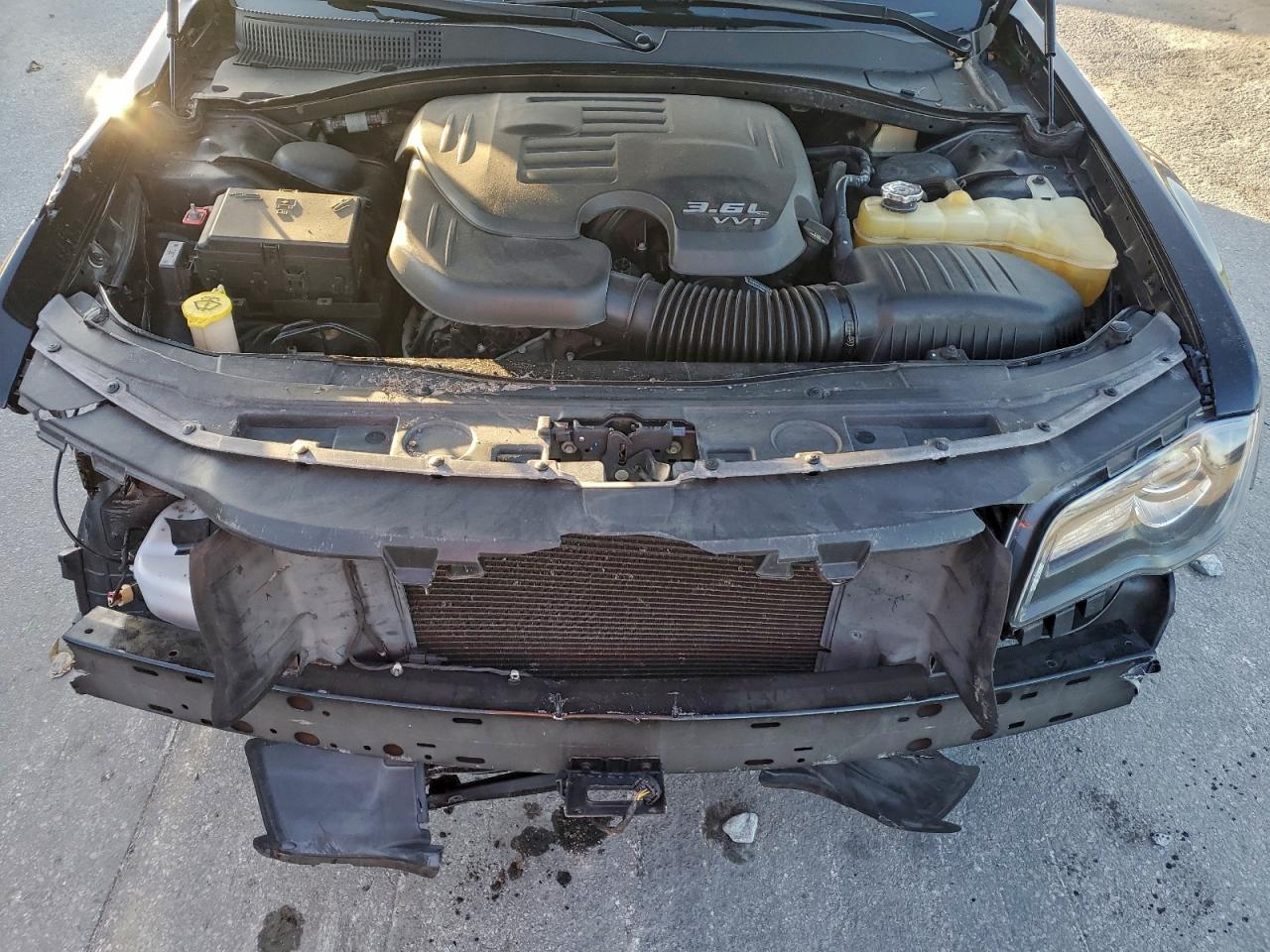 2016 CHRYSLER 300