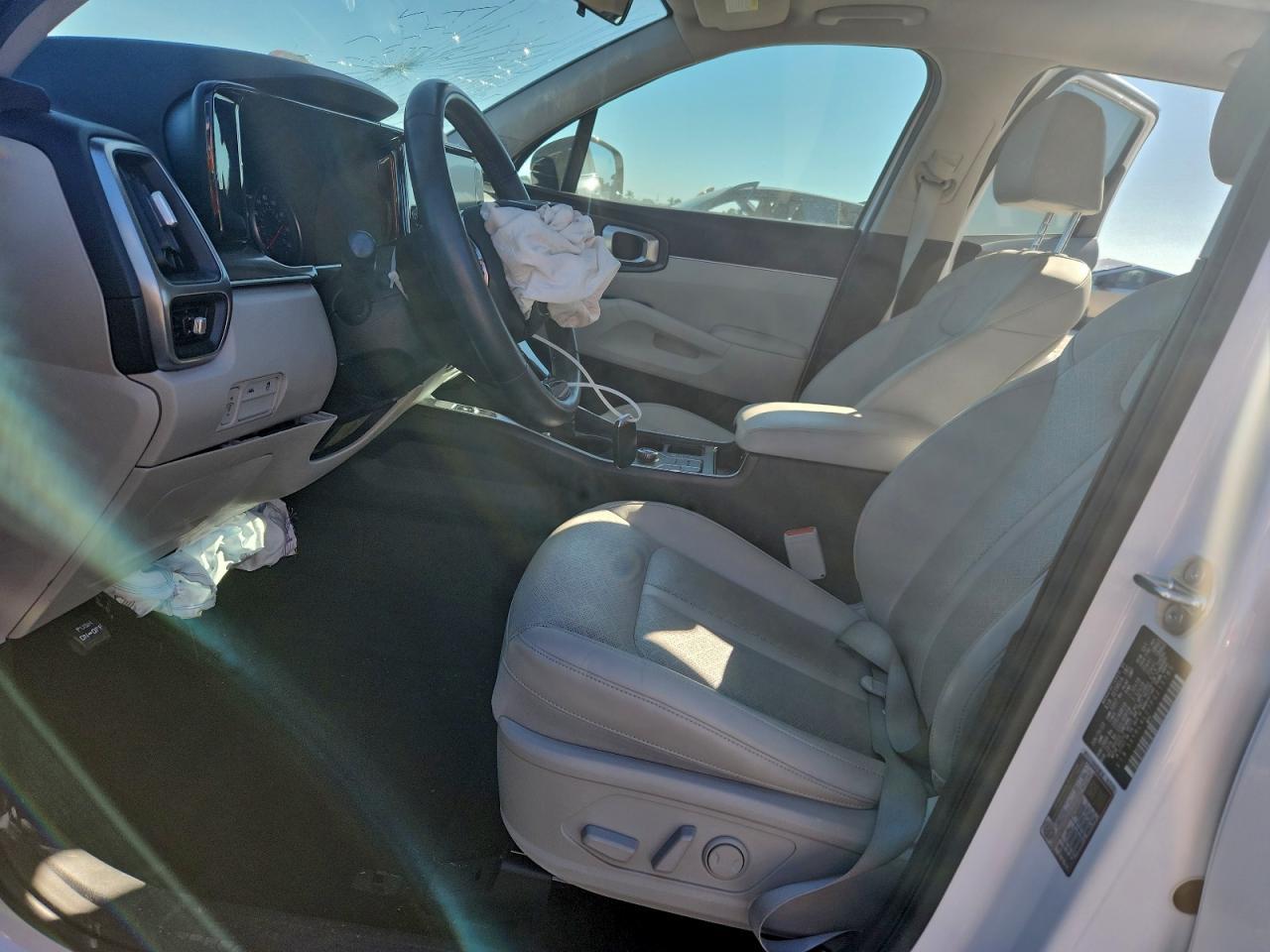 2023 KIA SORENTO