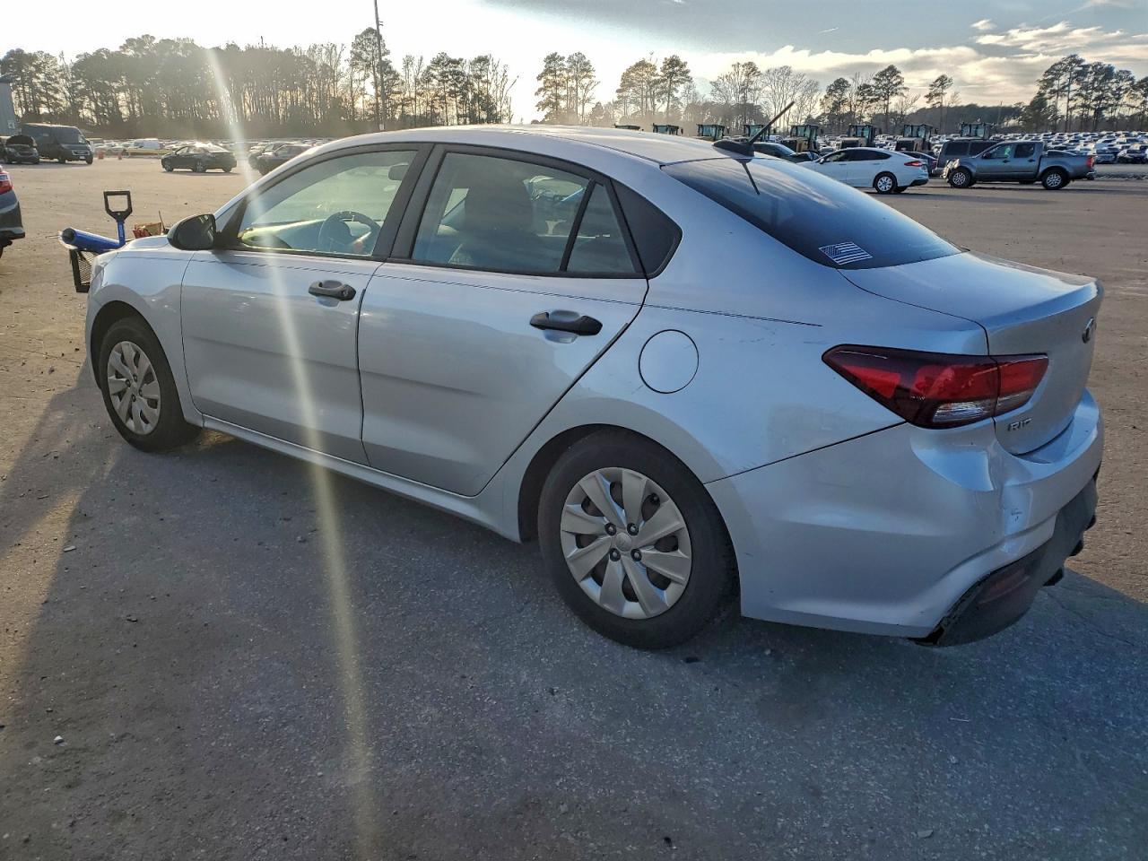 2018 KIA RIO