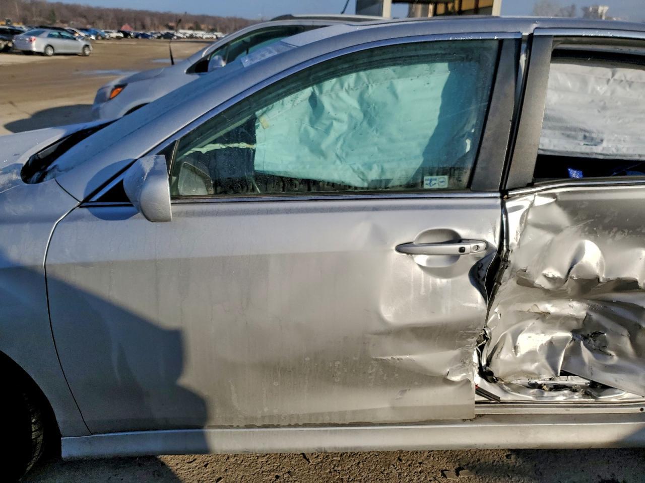 2011 TOYOTA CAMRY