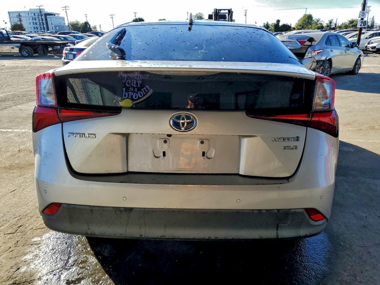 2019 TOYOTA PRIUS