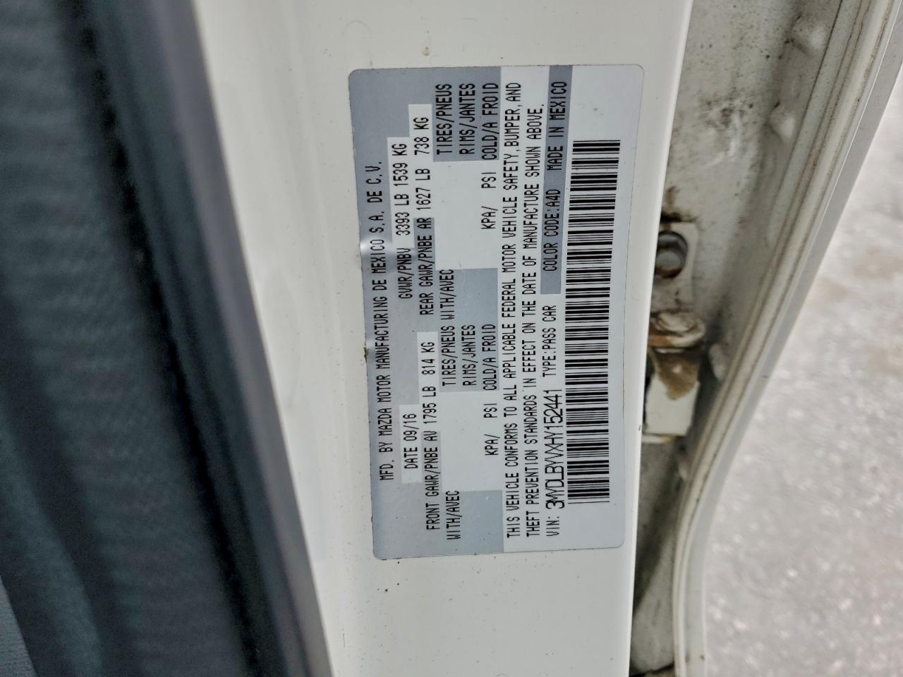 2017 TOYOTA YARIS