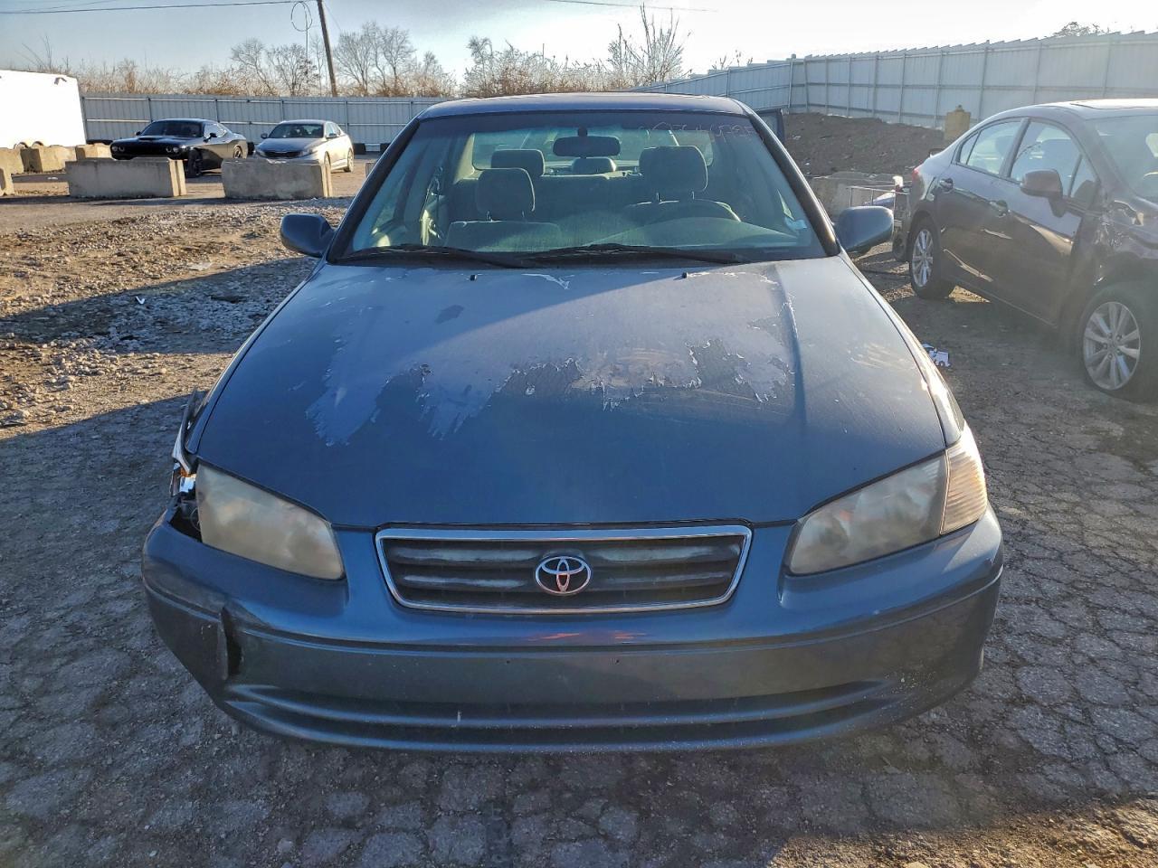 2001 TOYOTA CAMRY