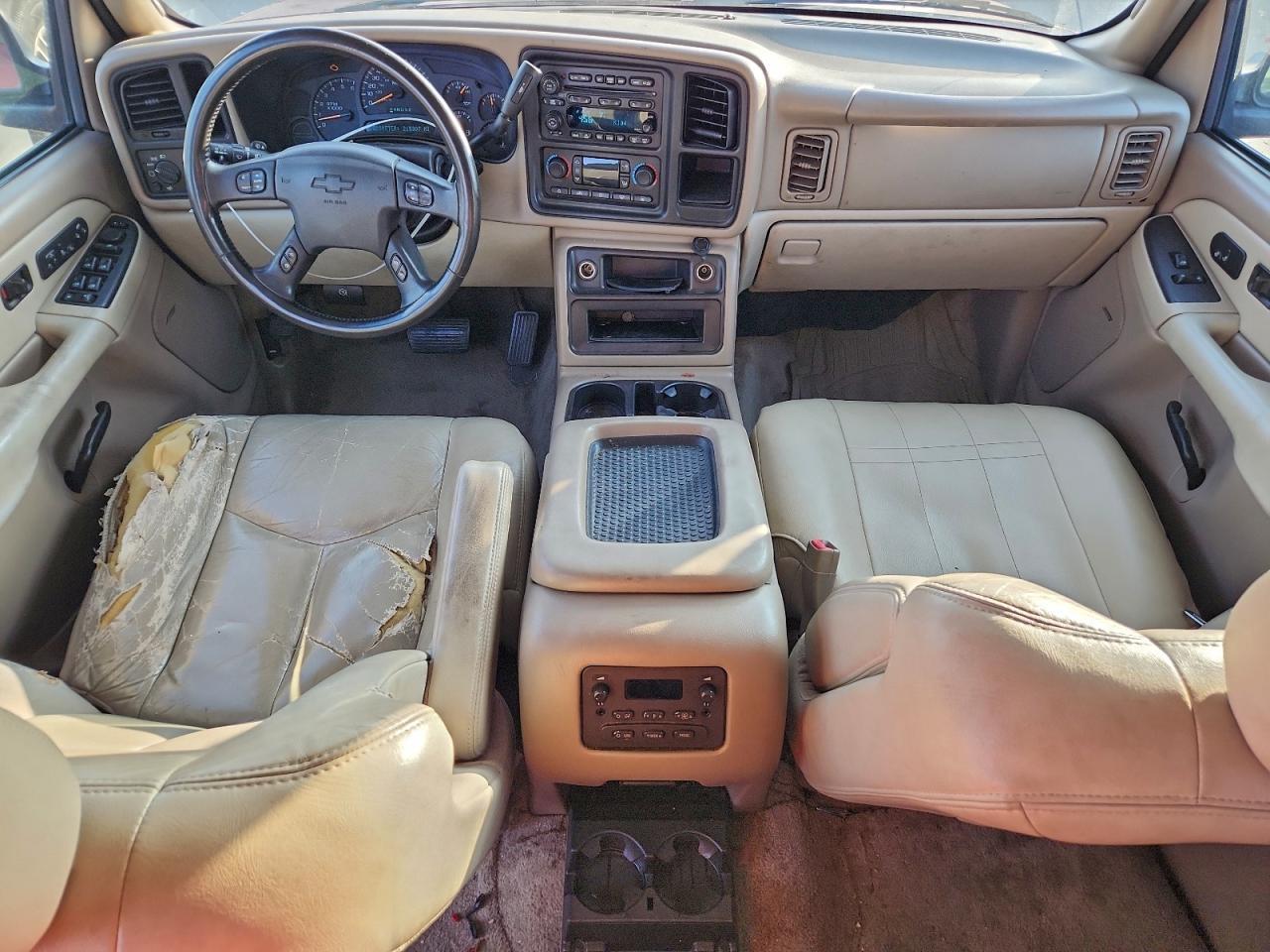 2003 CHEVROLET Tahoe