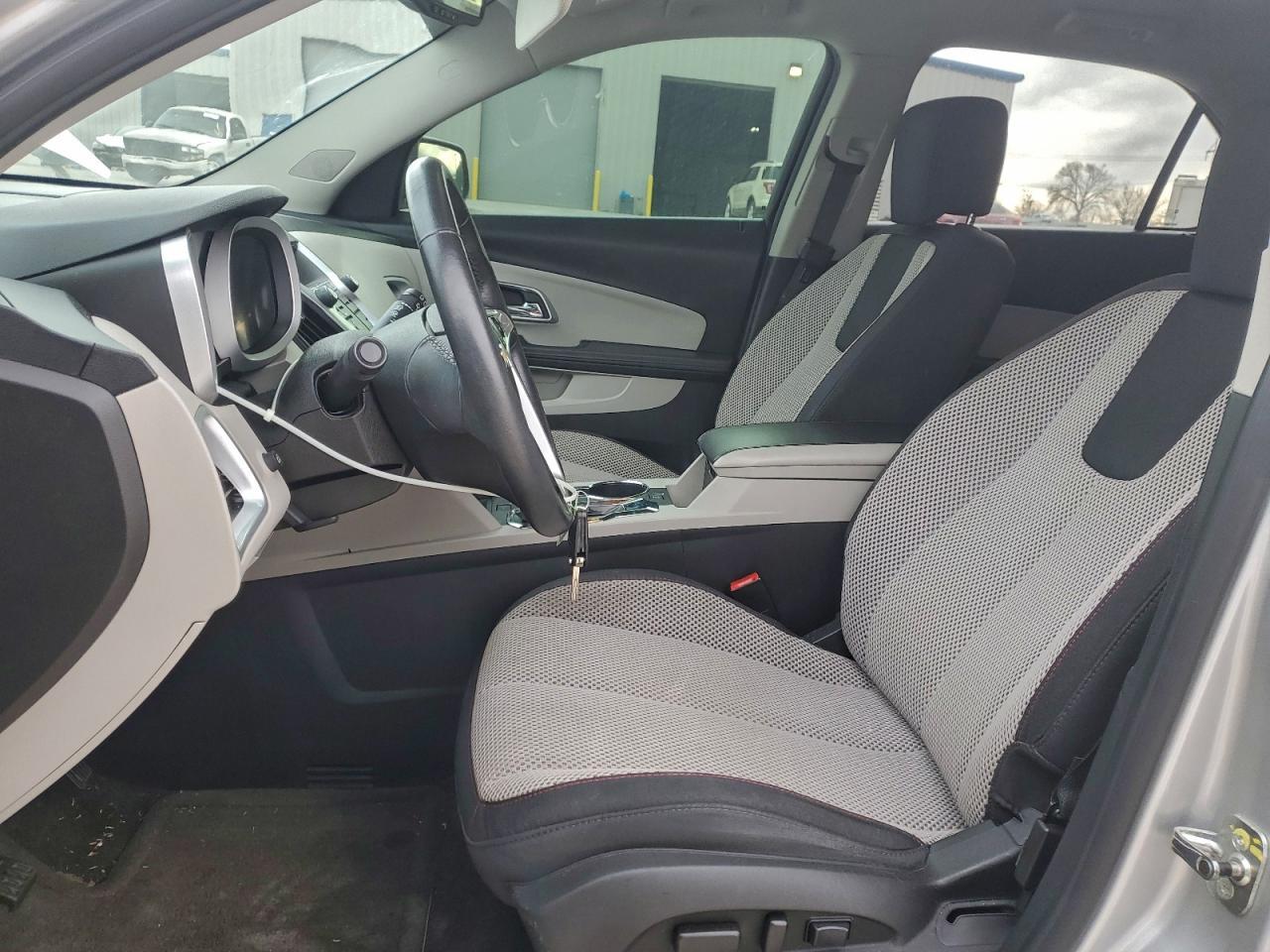 2011 CHEVROLET EQUINOX