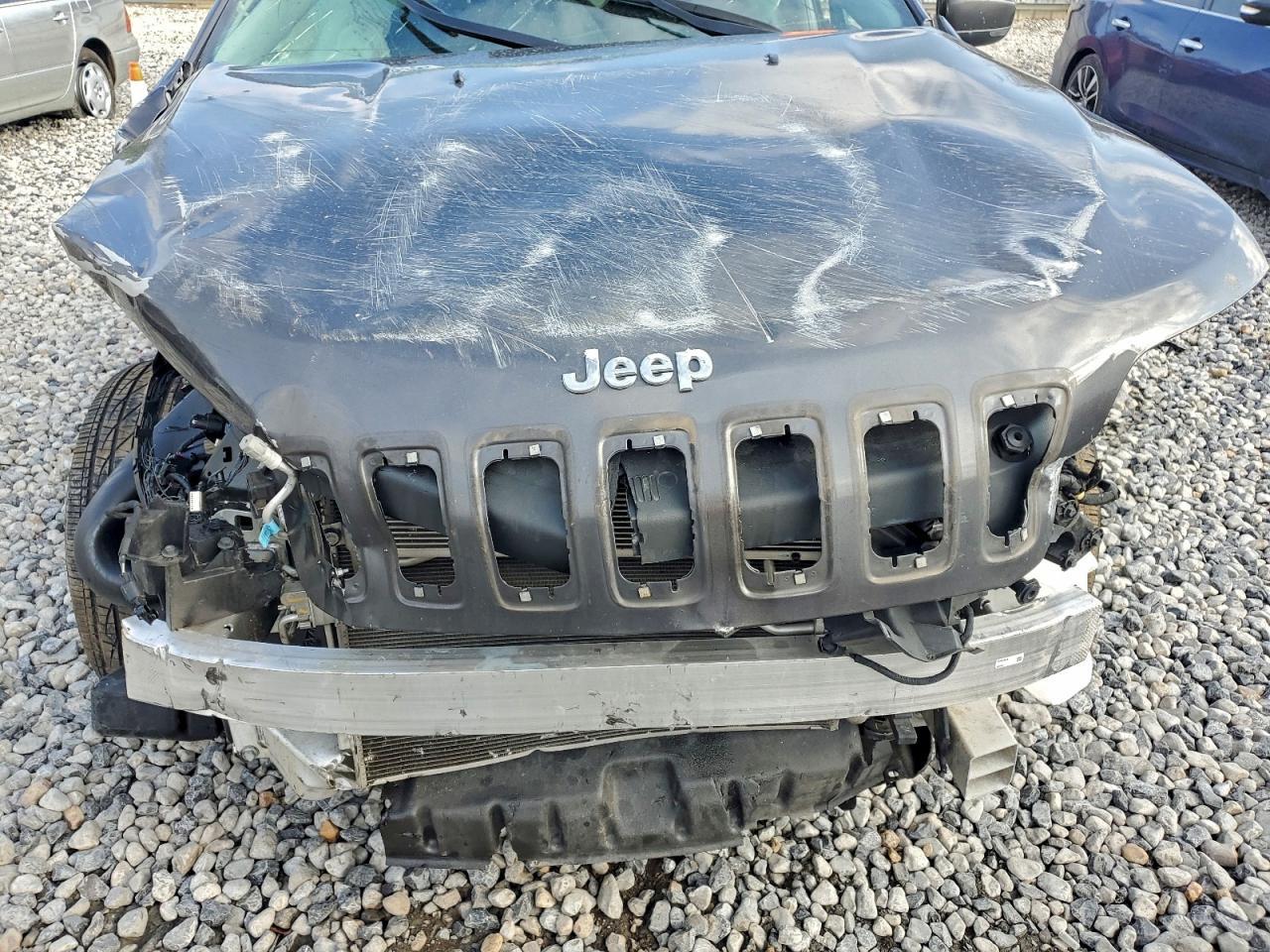 2021 JEEP CHEROKEE