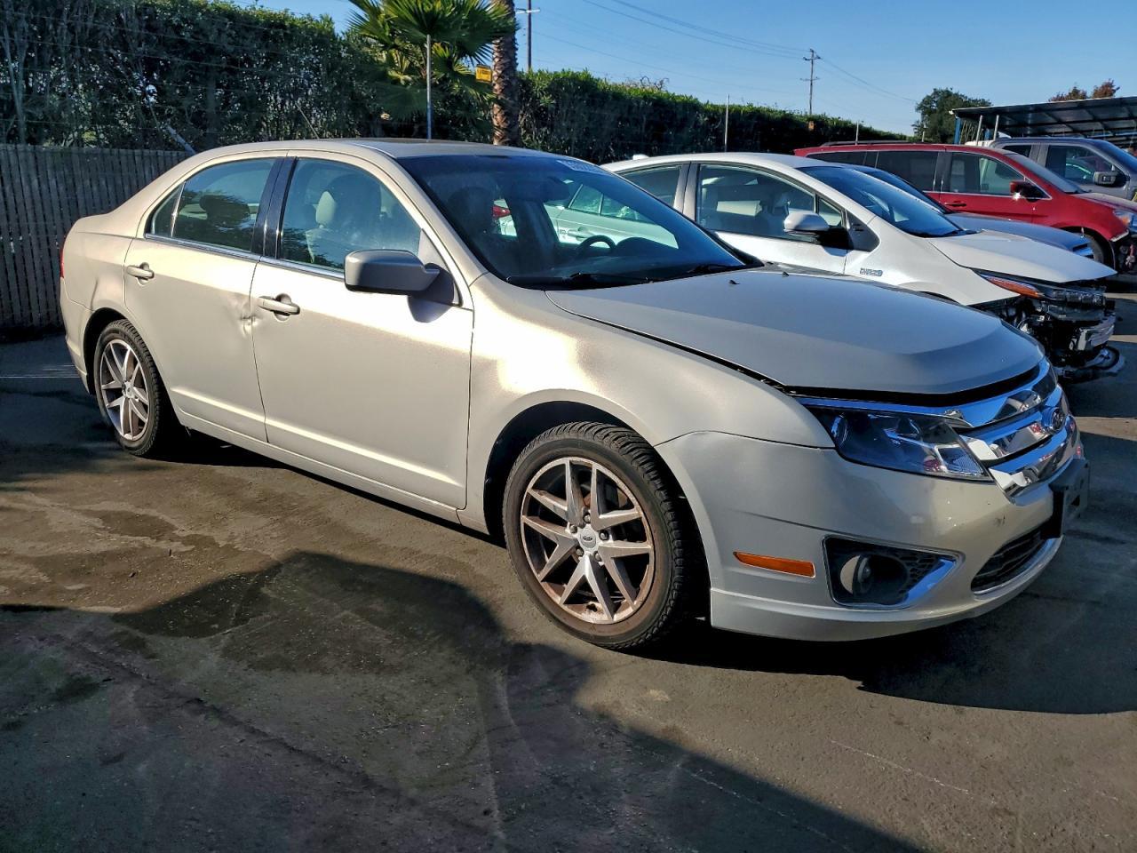 2010 FORD FUSION