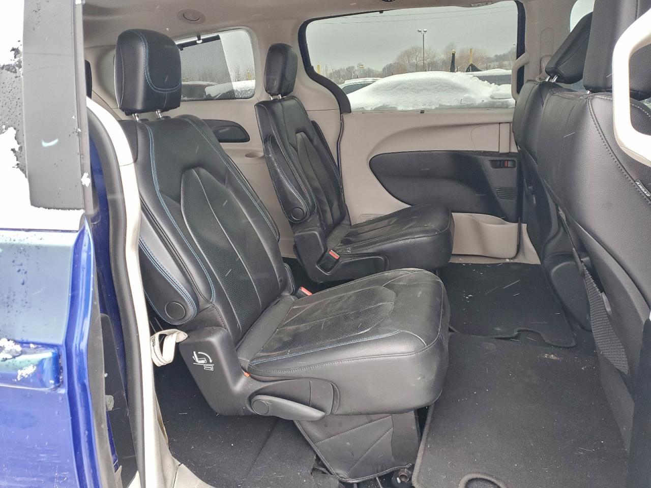2021 CHRYSLER Pacifica