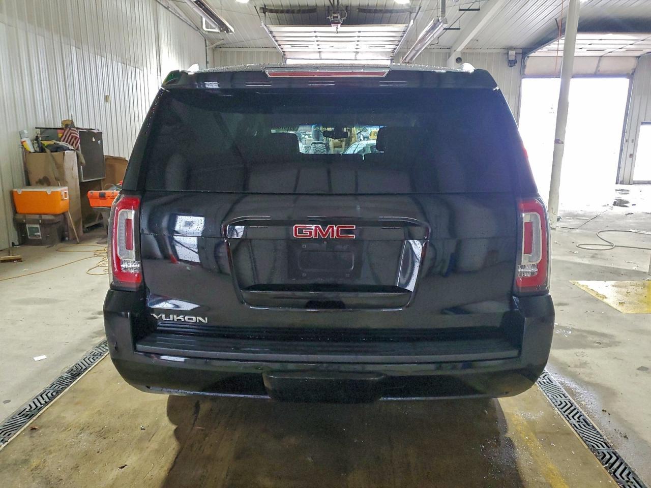 2016 GMC Yukon