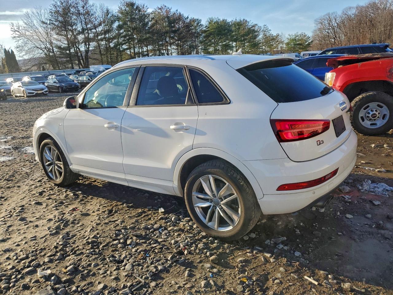 2018 AUDI Q3