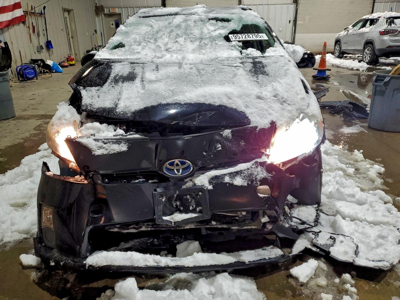 2010 TOYOTA PRIUS