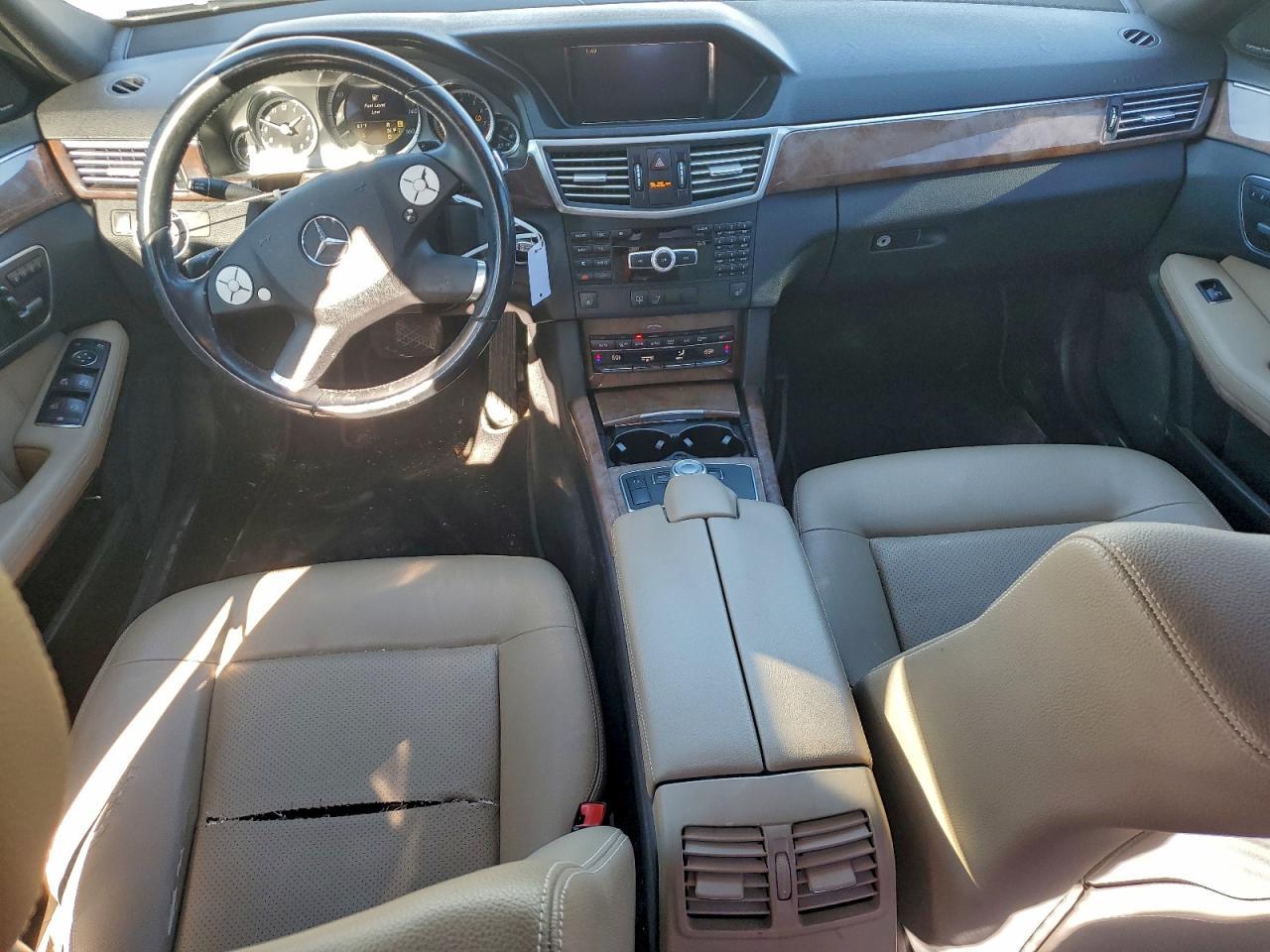 2012 MERCEDES-BENZ E-Class