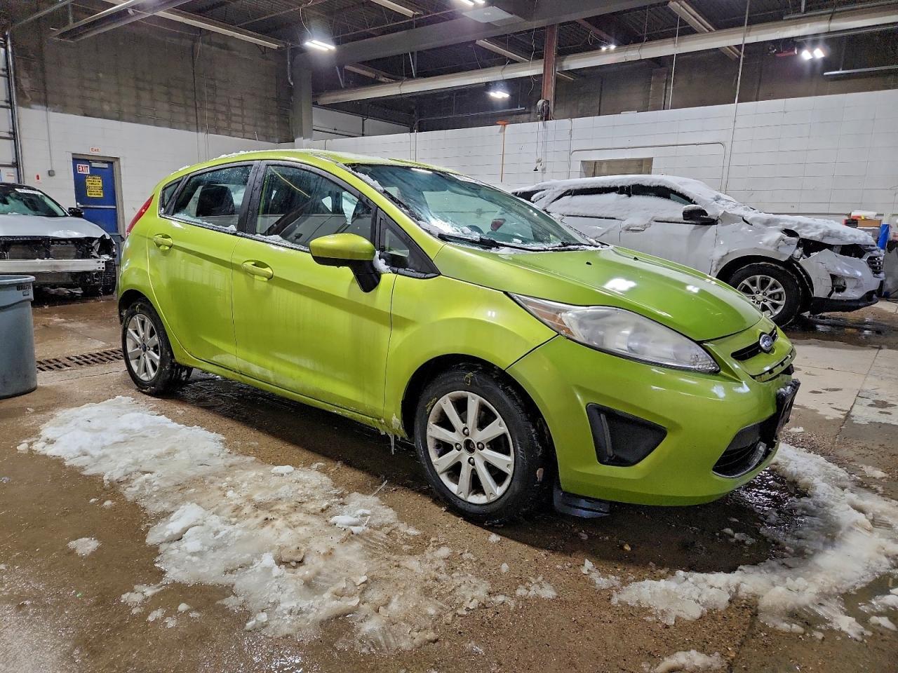 2011 FORD Fiesta