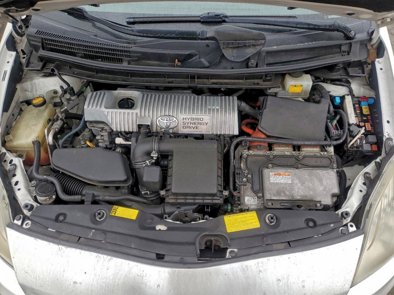 2011 TOYOTA PRIUS