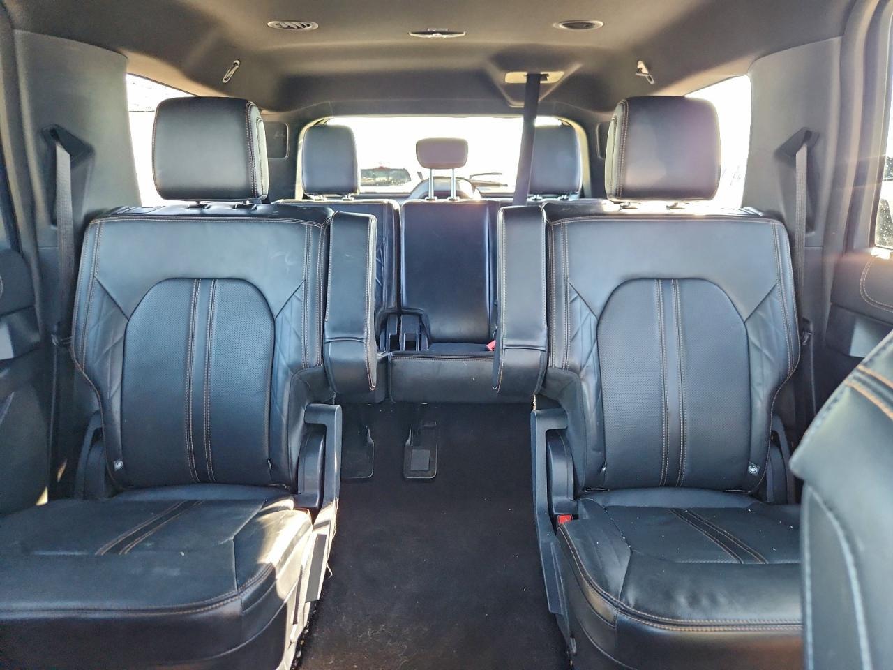 2023 FORD Expedition