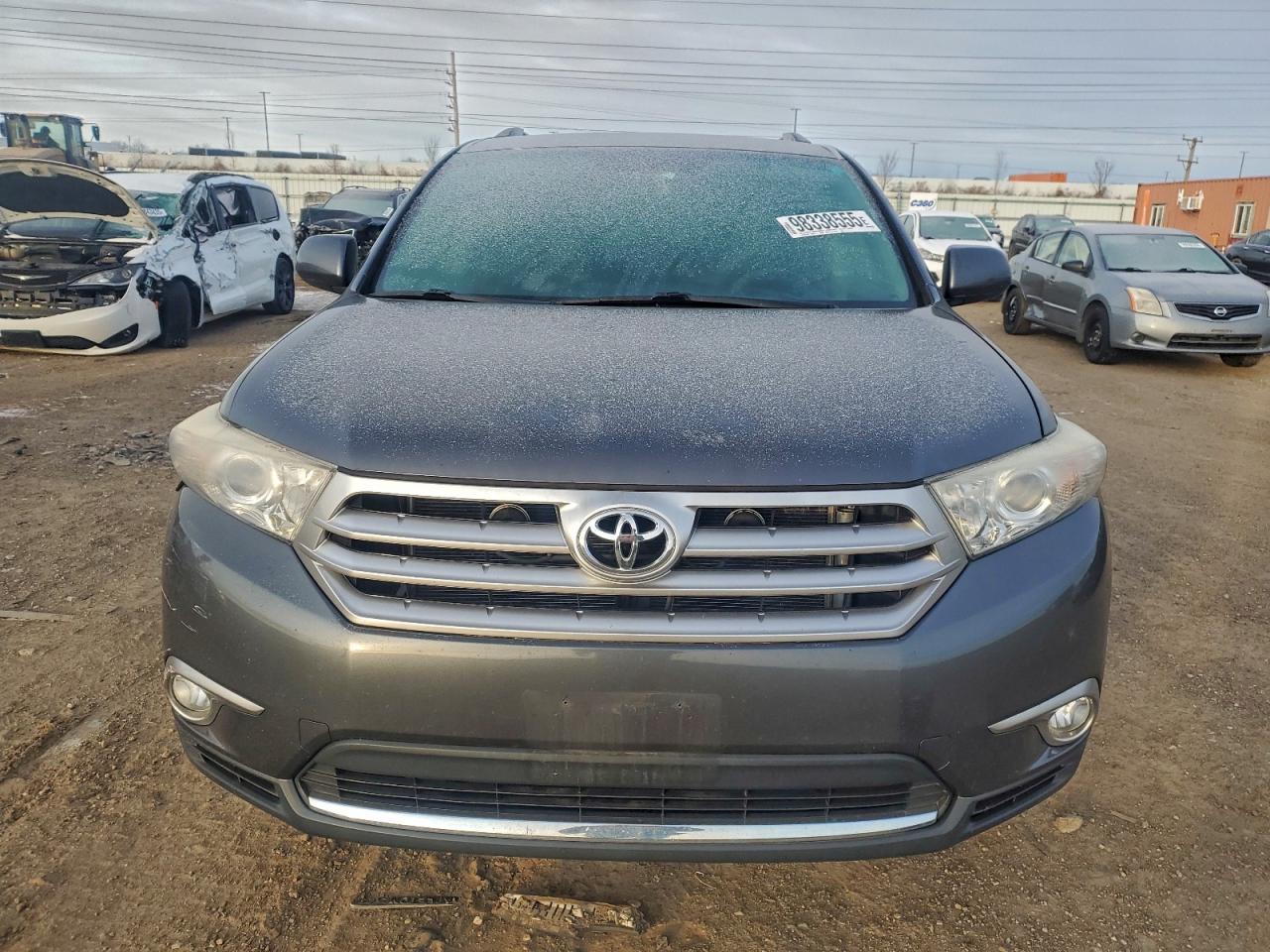 2012 TOYOTA HIGHLANDER