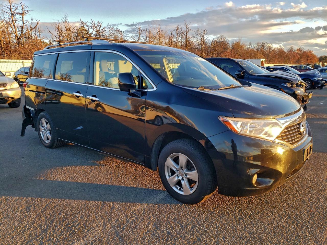 2012 NISSAN Quest