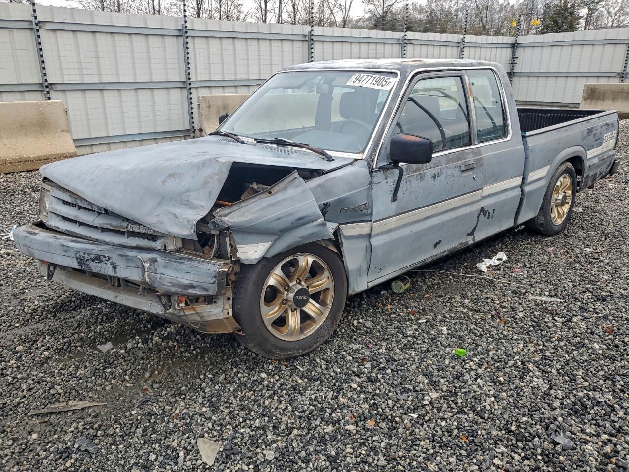 1987 MAZDA B2000