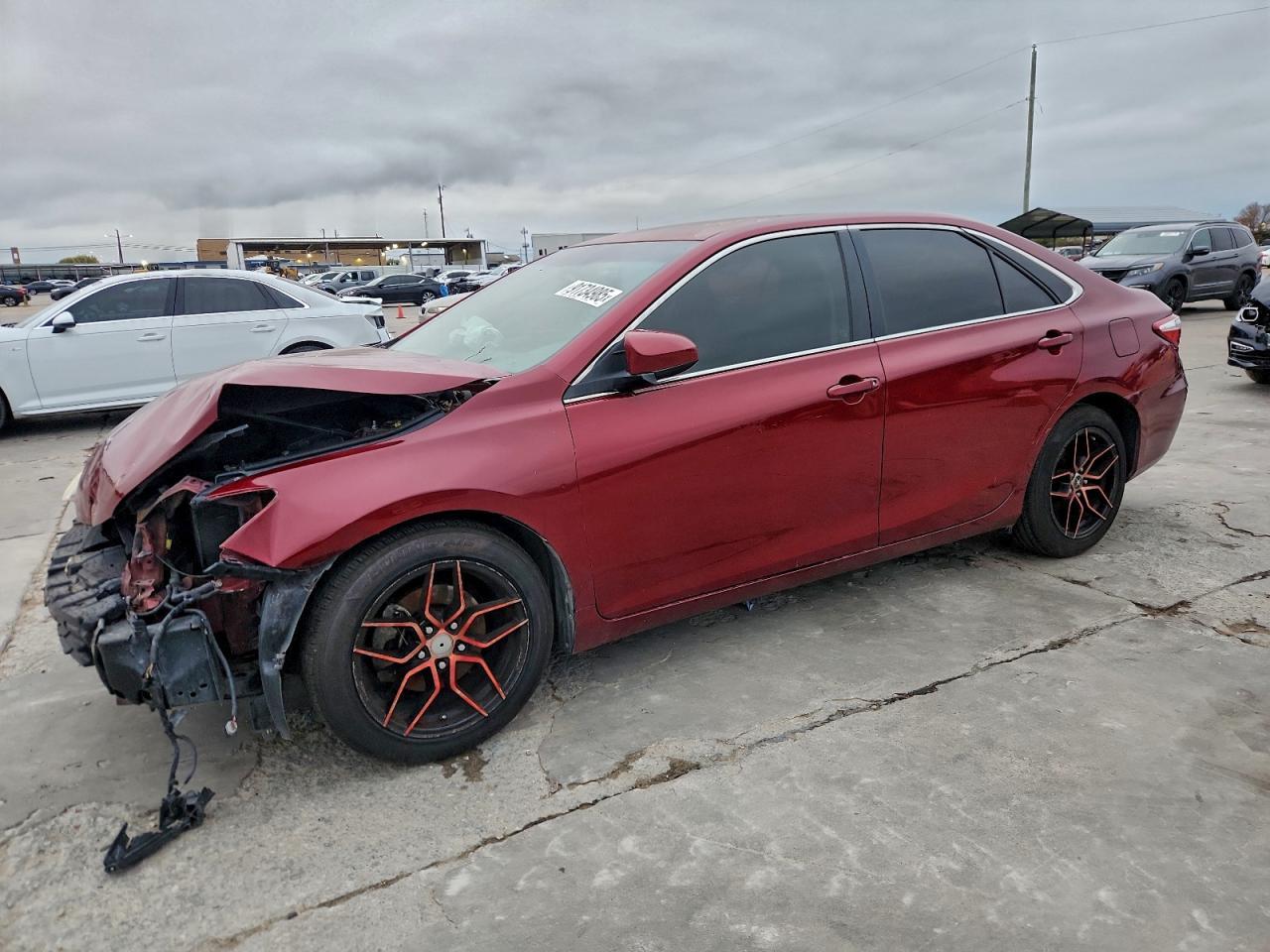 2016 TOYOTA CAMRY