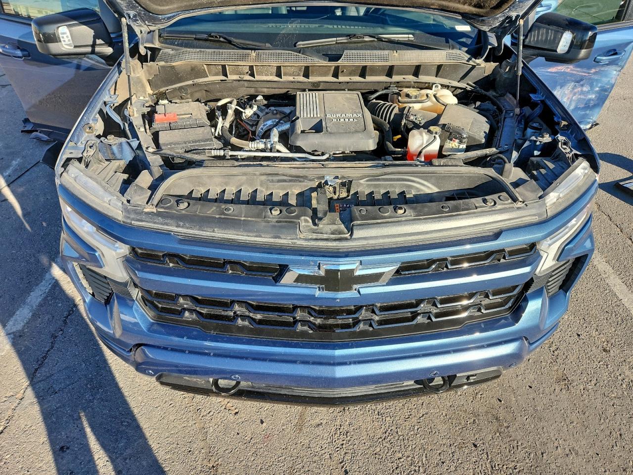 2024 CHEVROLET Silverado