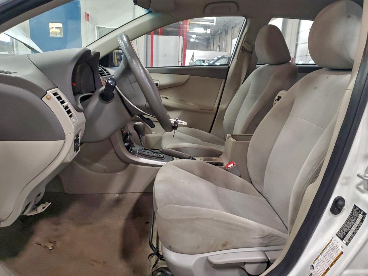 2009 TOYOTA COROLLA