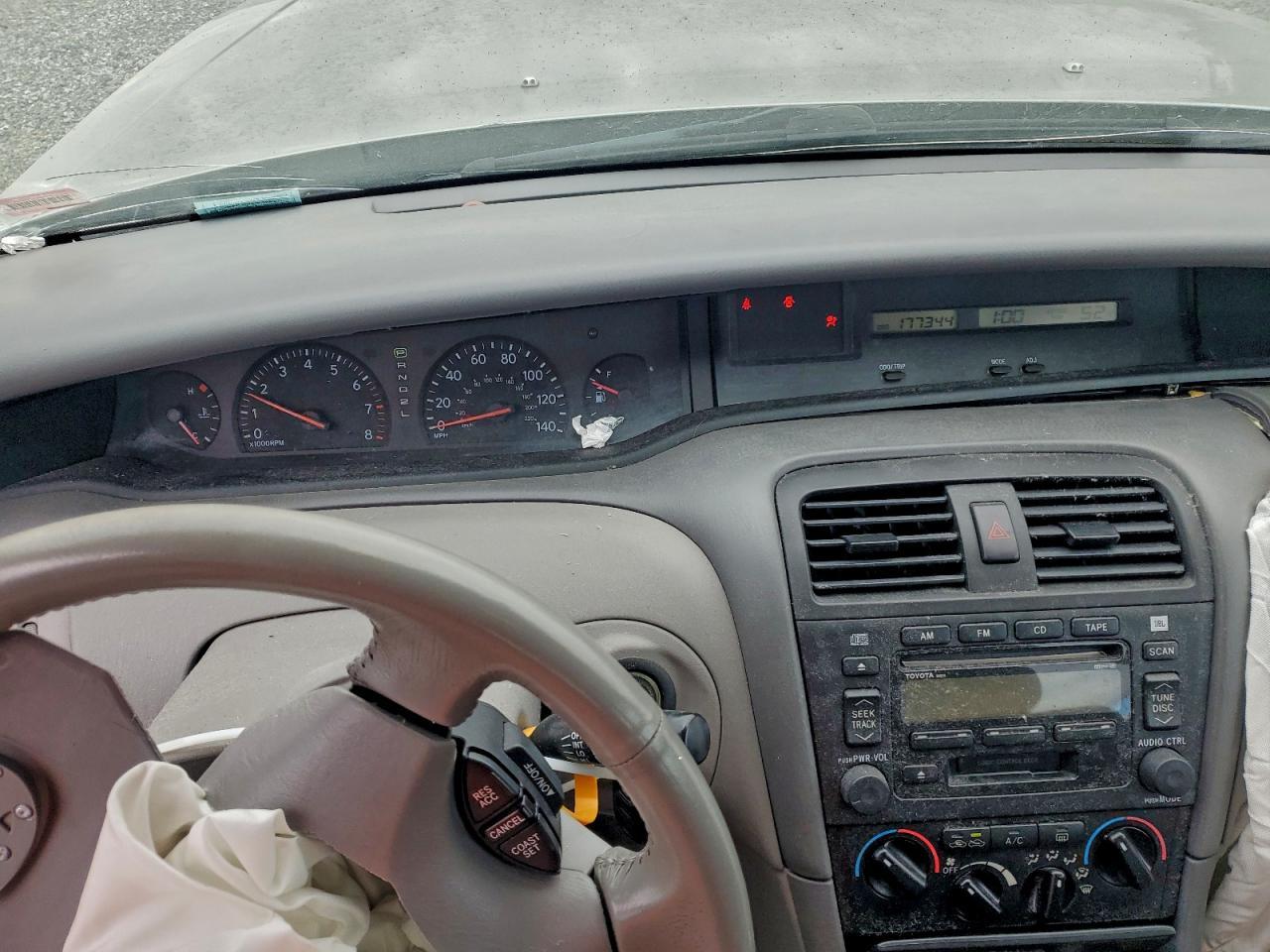 2004 TOYOTA Avalon