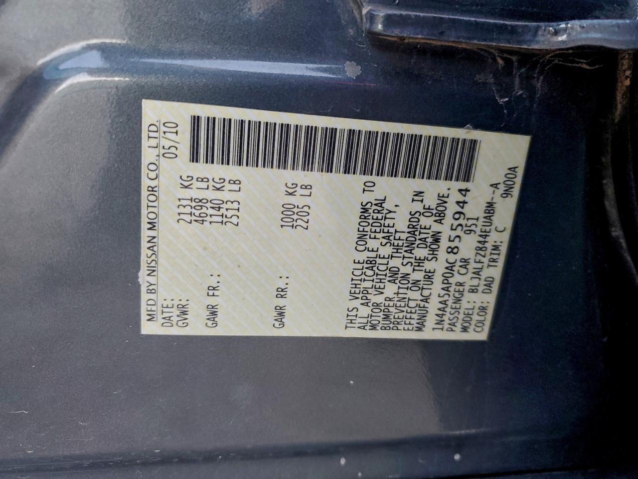 2010 NISSAN Maxima