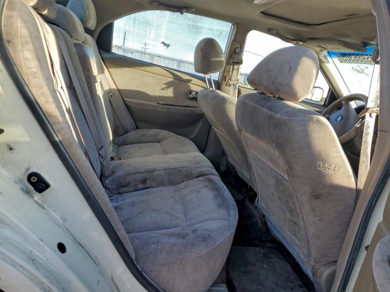 2004 KIA OPTIMA