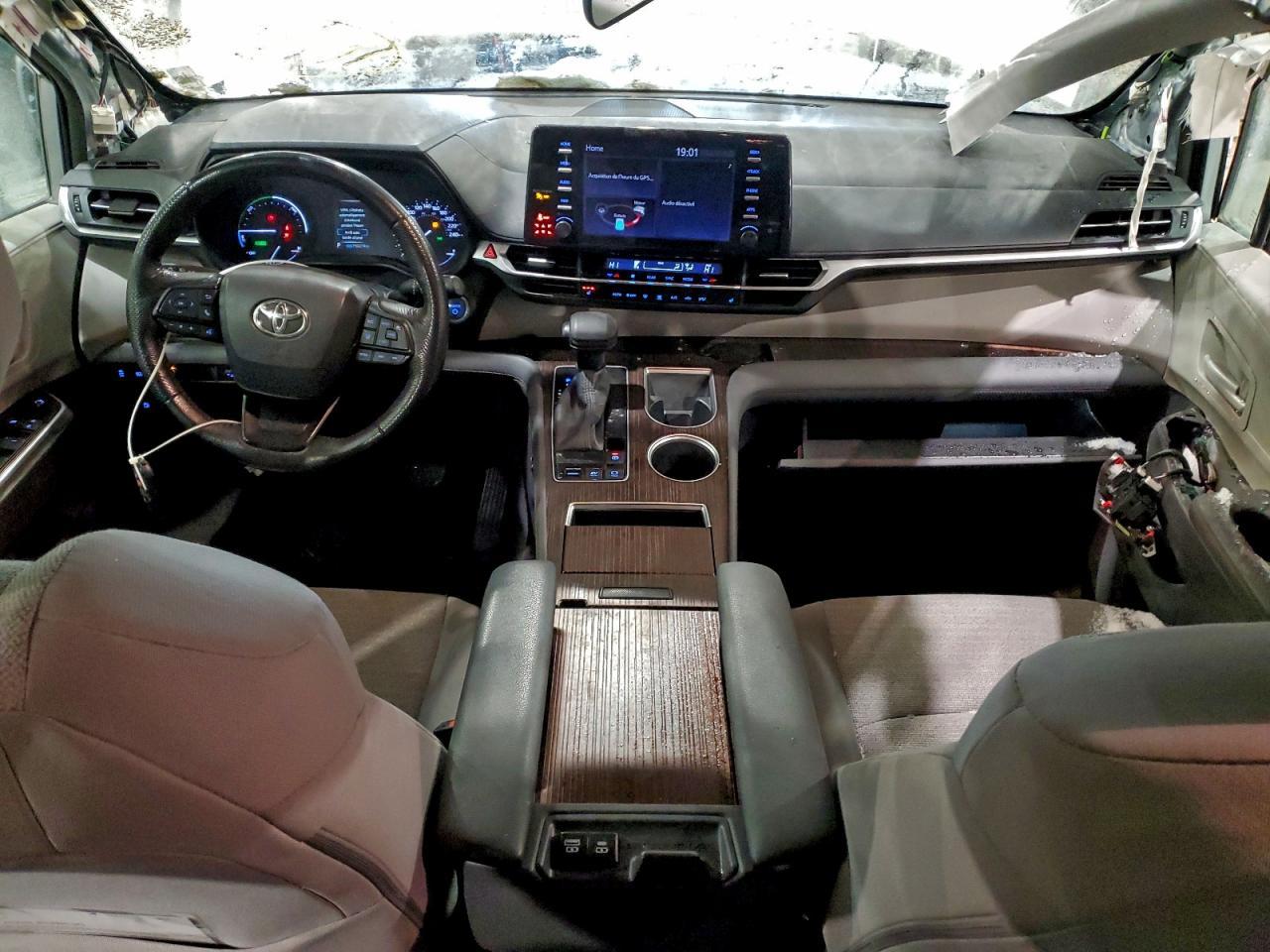 2022 TOYOTA SIENNA