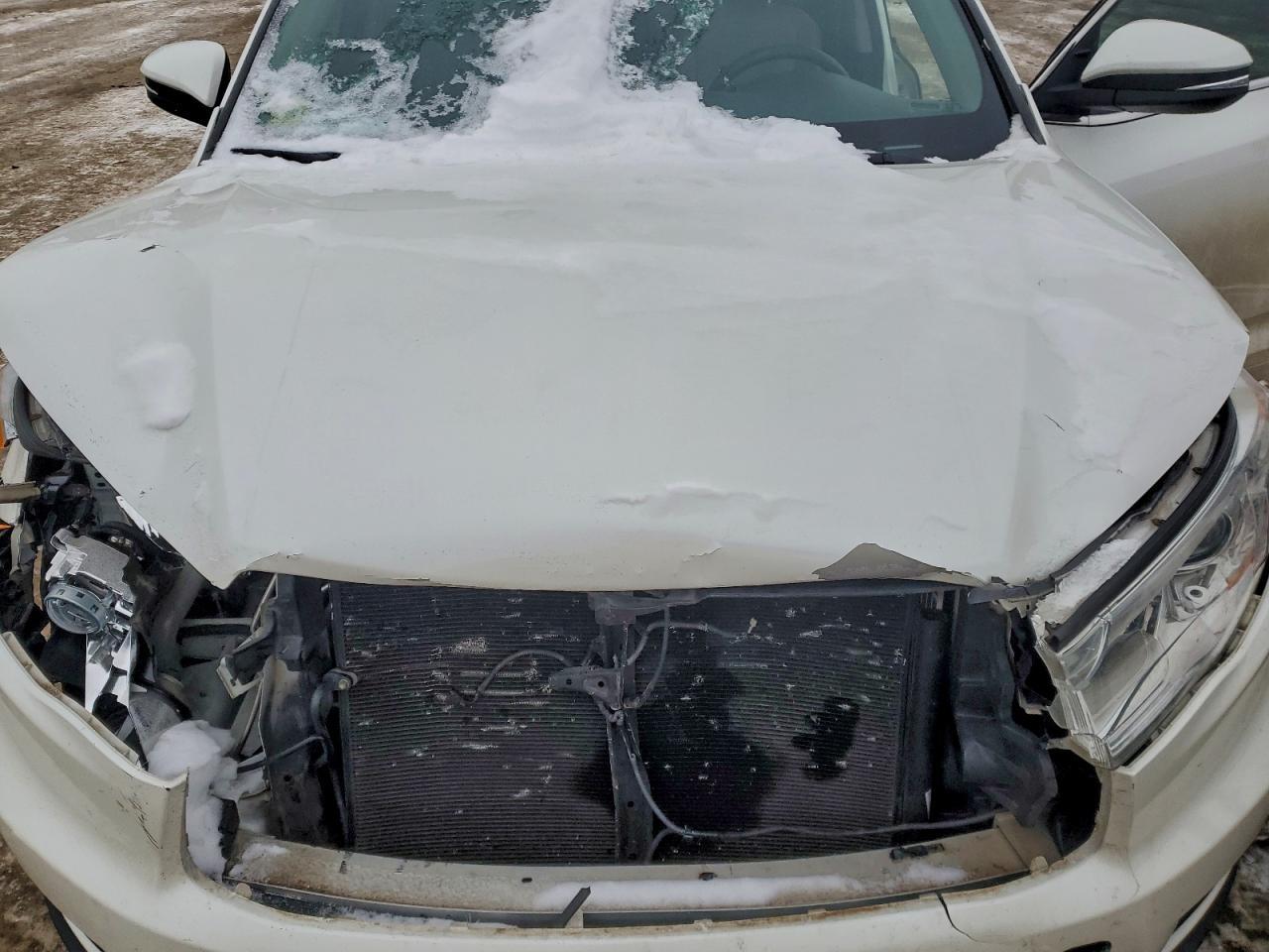2014 TOYOTA HIGHLANDER
