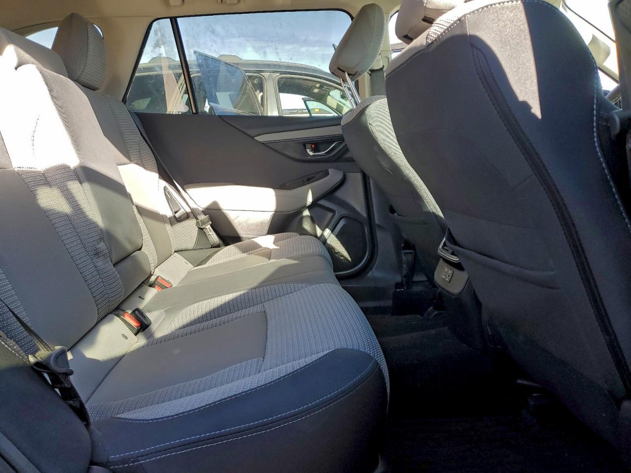 2024 SUBARU Outback