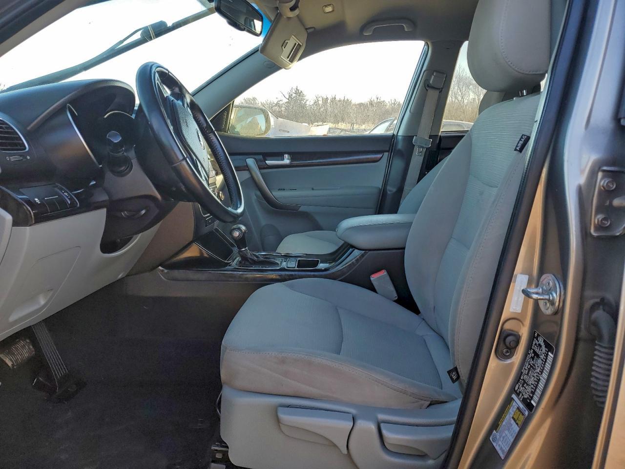 2014 KIA SORENTO