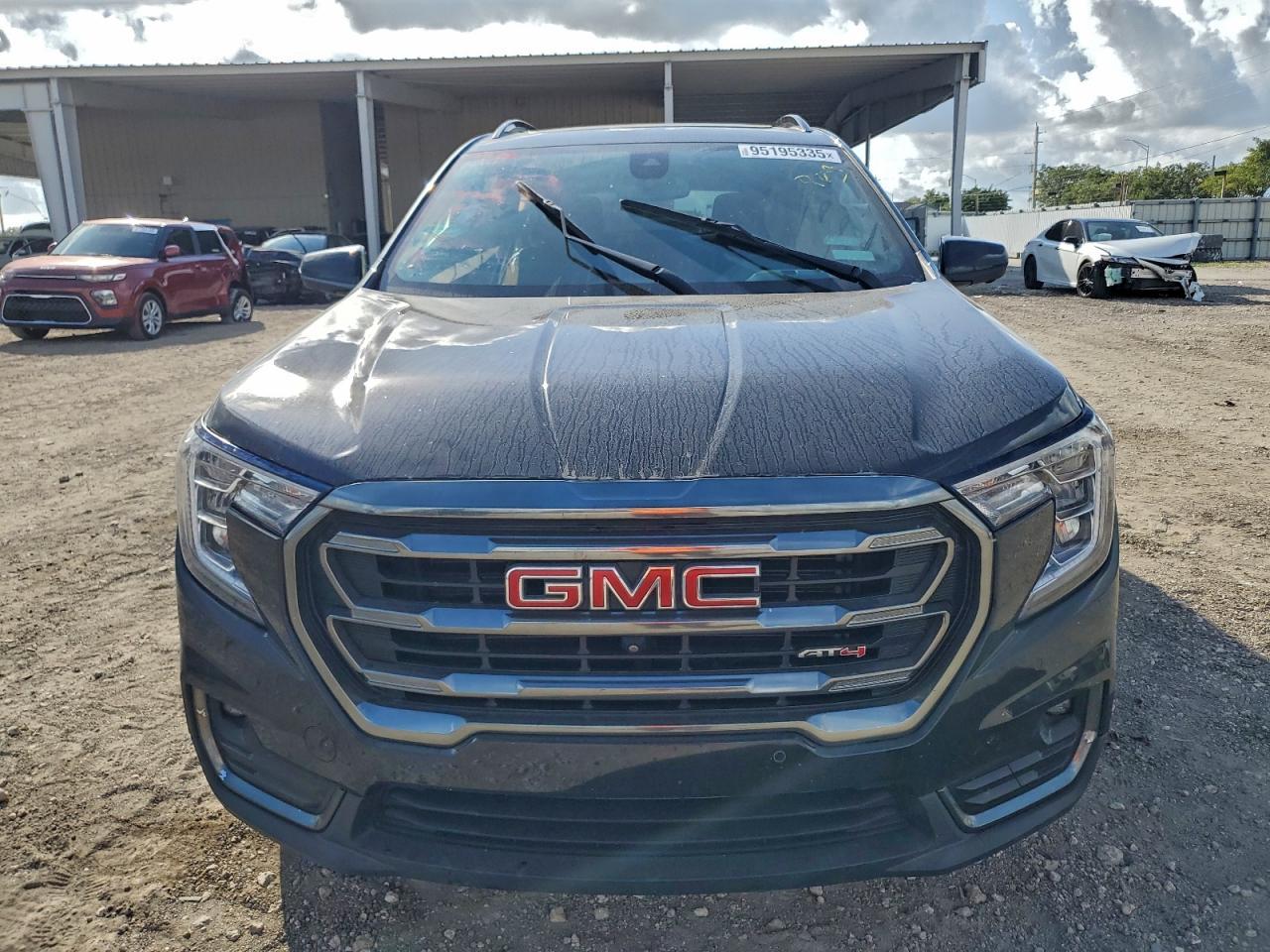 2024 GMC Terrain