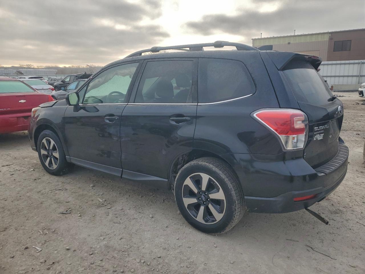 2017 SUBARU FORESTER