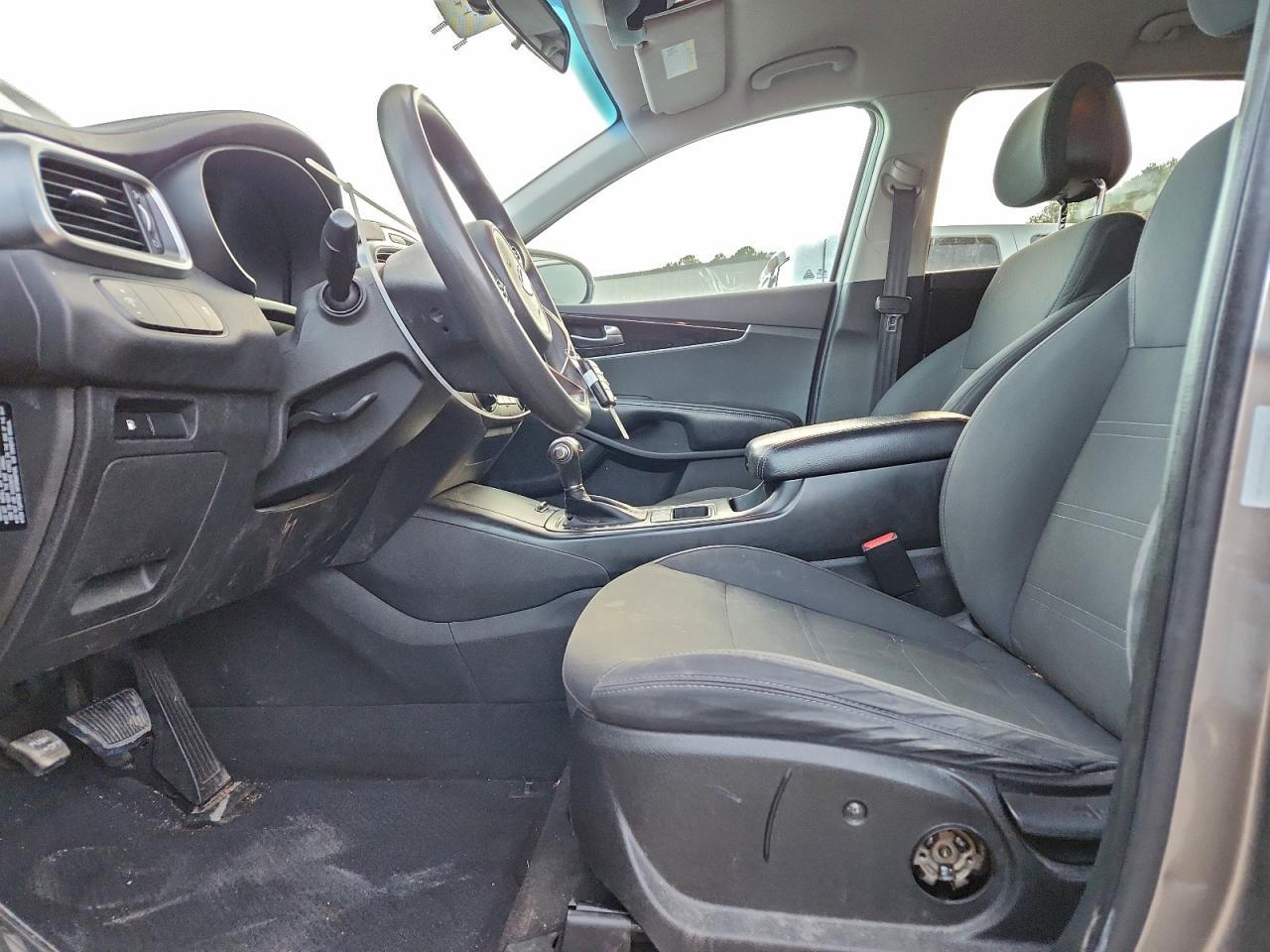 2016 KIA SORENTO