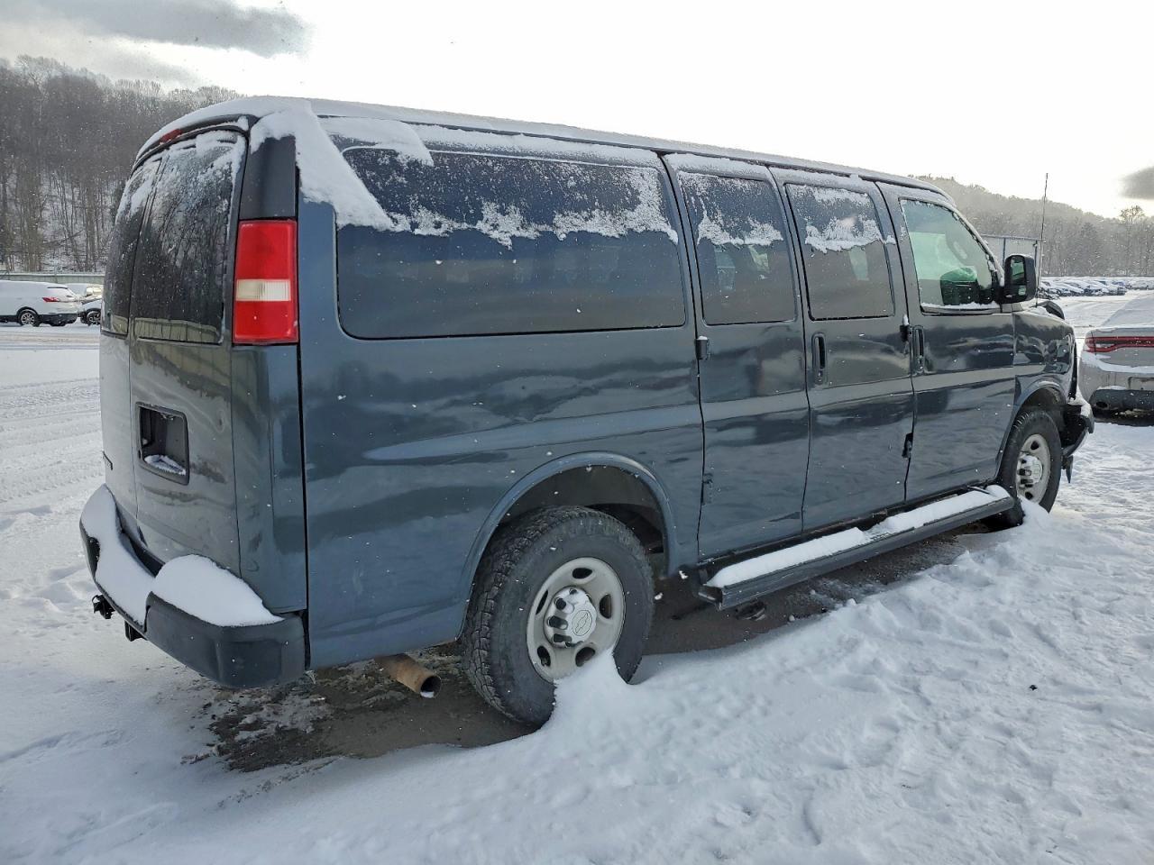 2017 CHEVROLET EXPRESS 2500