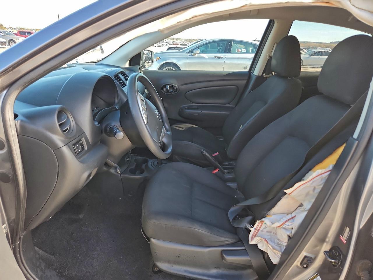 2019 NISSAN VERSA