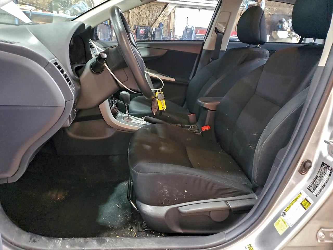 2011 TOYOTA COROLLA