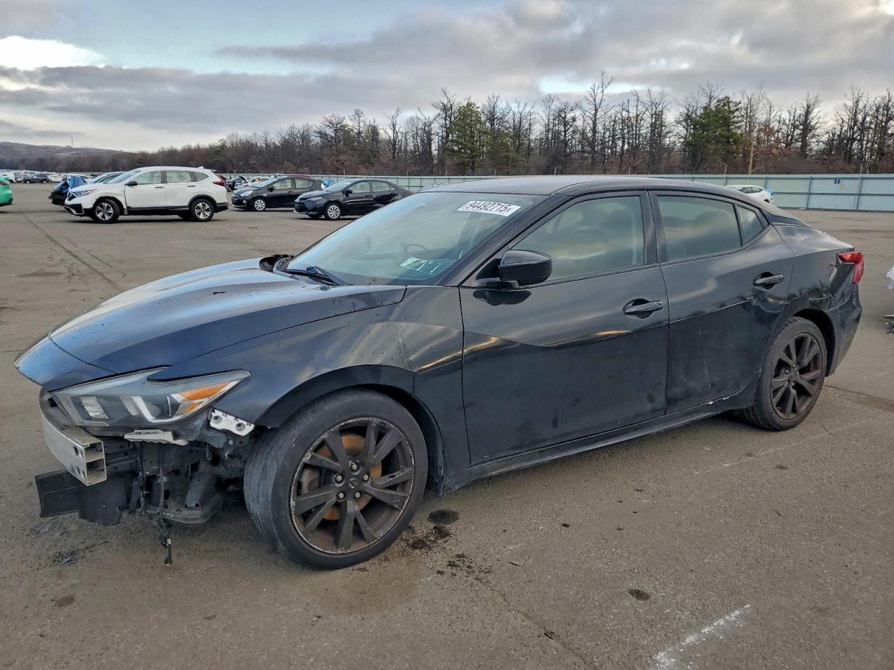 2017 NISSAN Maxima
