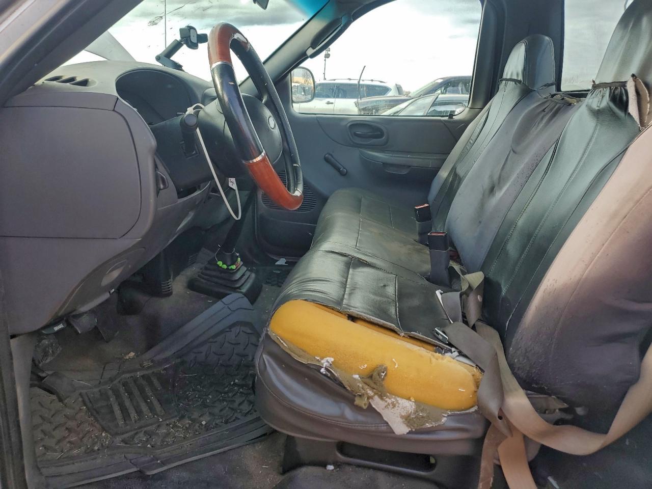 2004 FORD F-150