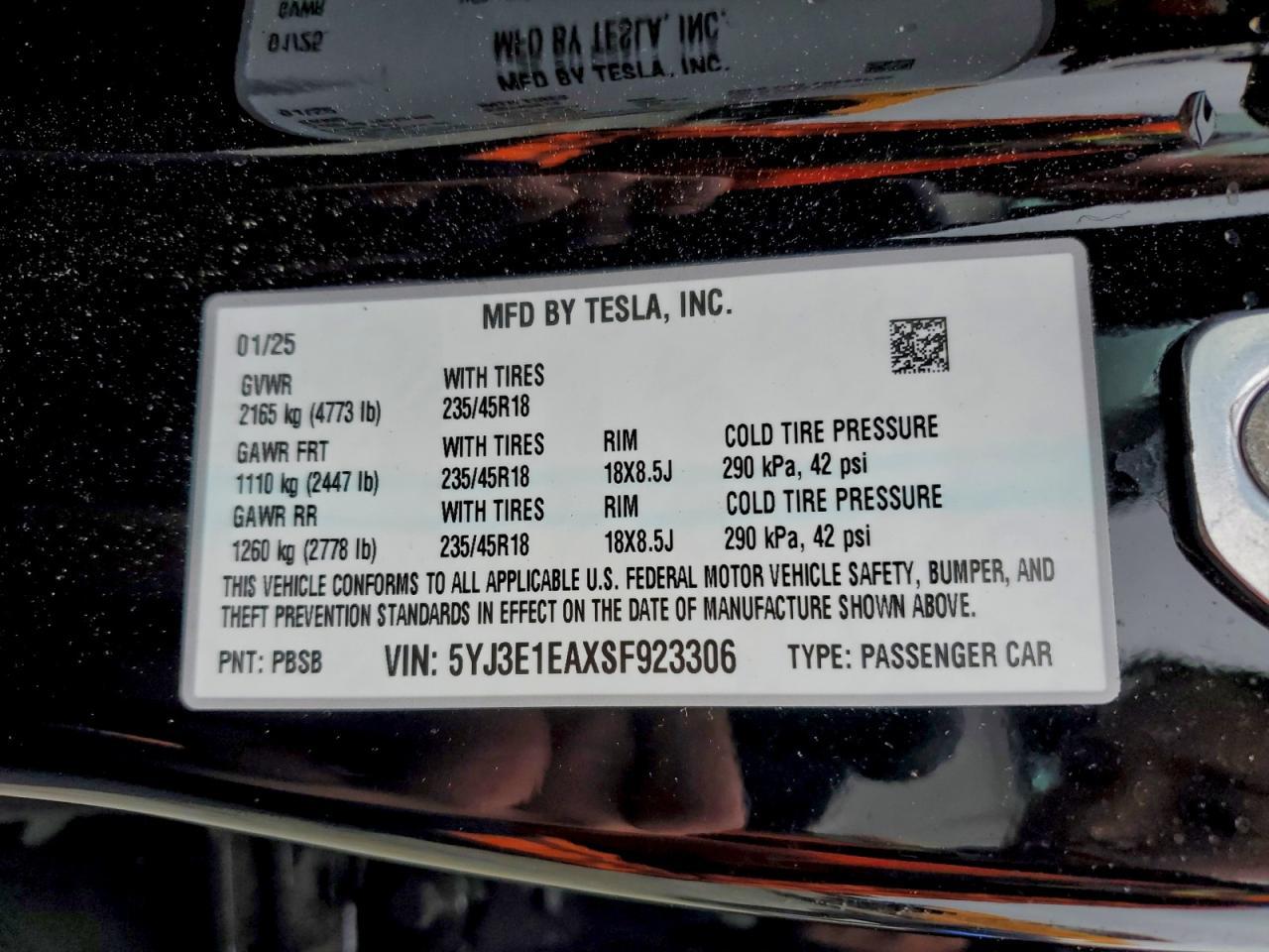 2025 TESLA MODEL 3
