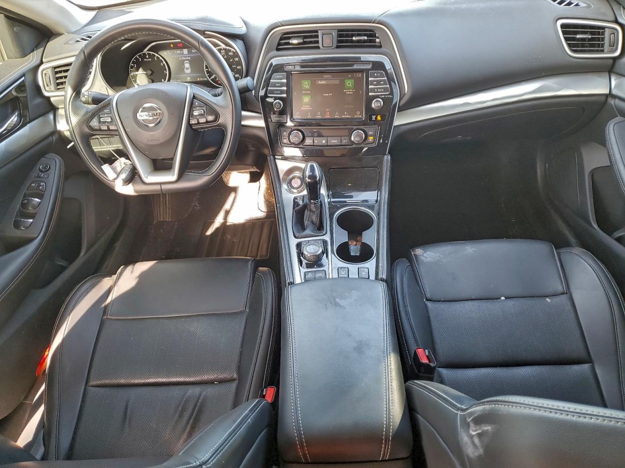 2022 NISSAN