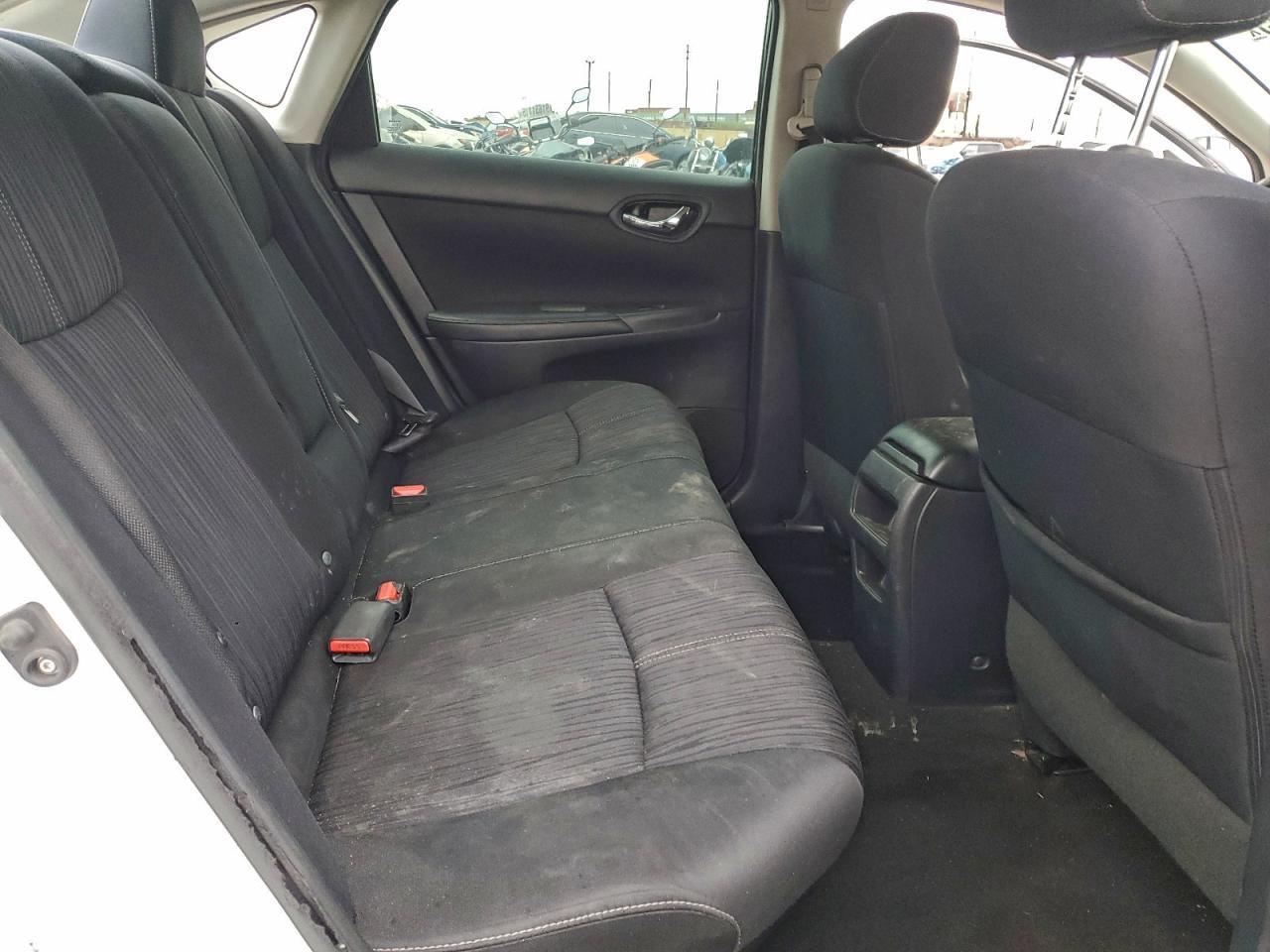 2016 NISSAN SENTRA