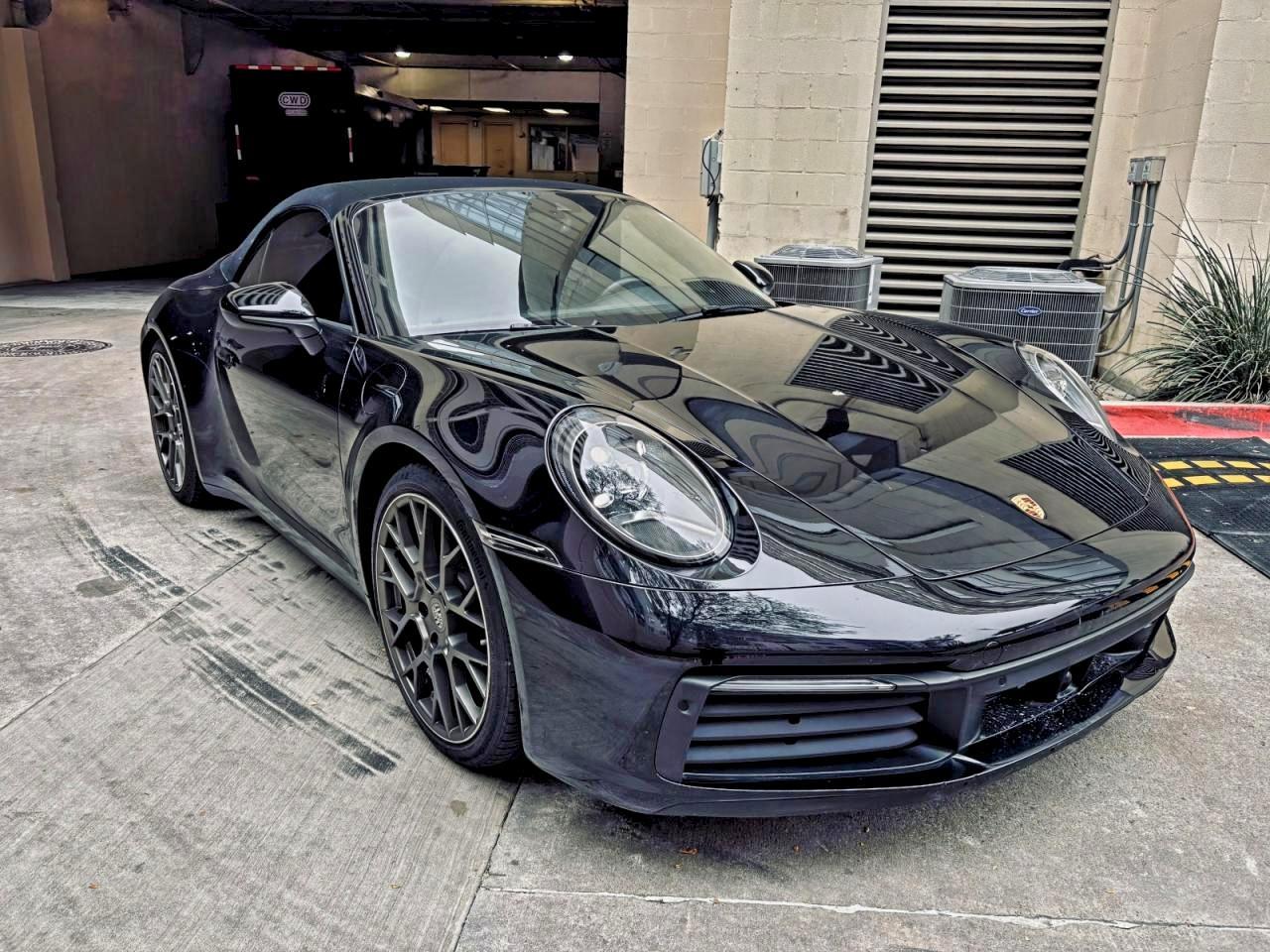 2020 PORSCHE 911