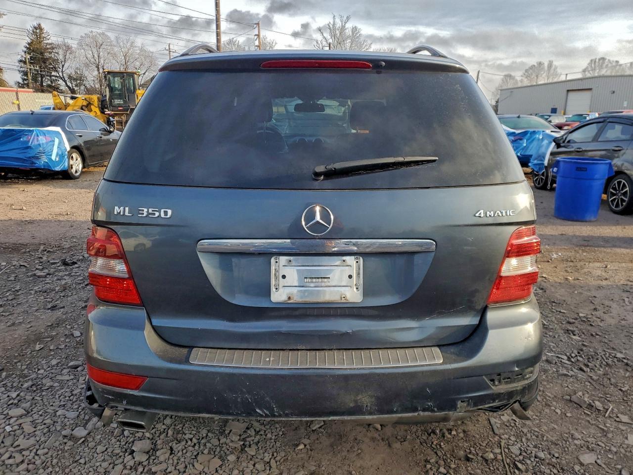 2011 MERCEDES-BENZ ML-Class