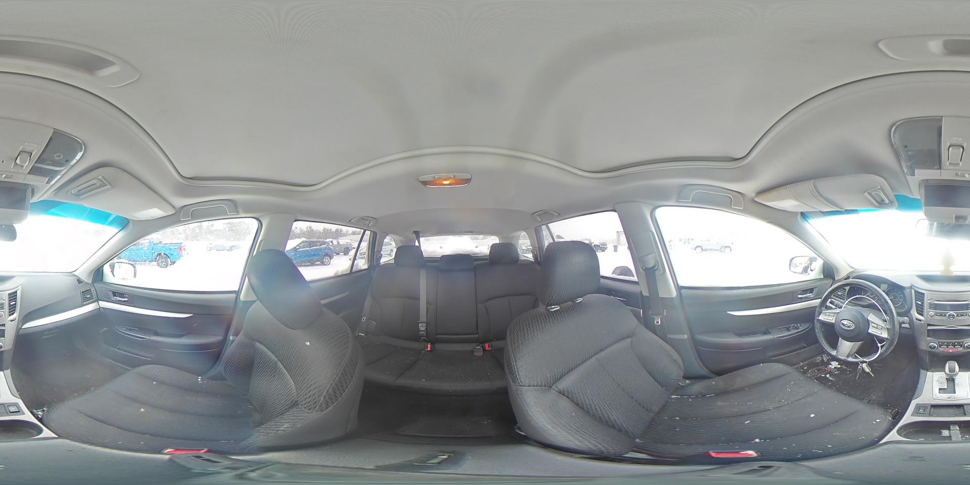 2010 SUBARU Outback
