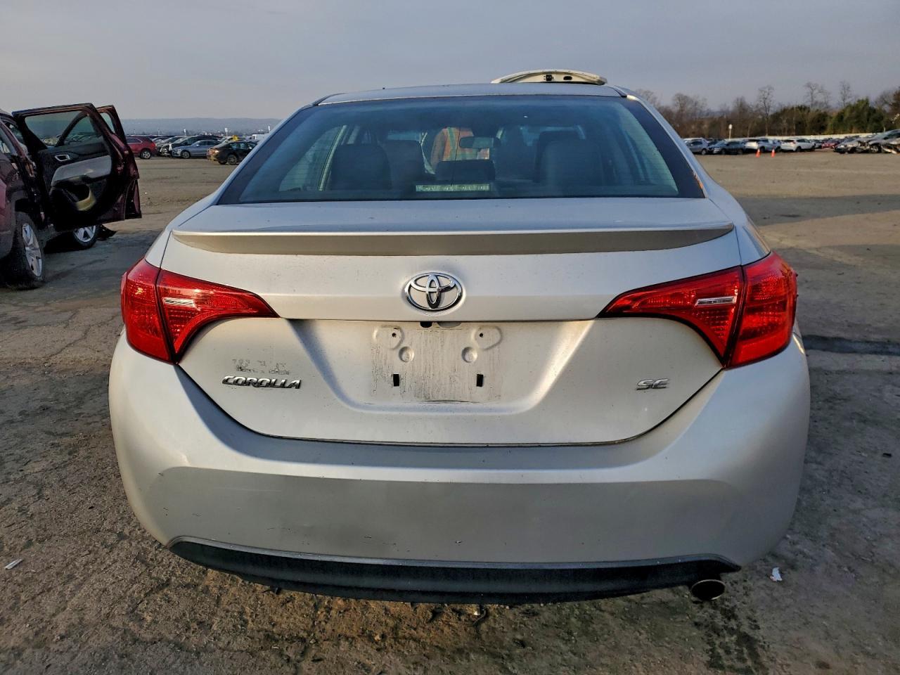 2017 TOYOTA COROLLA