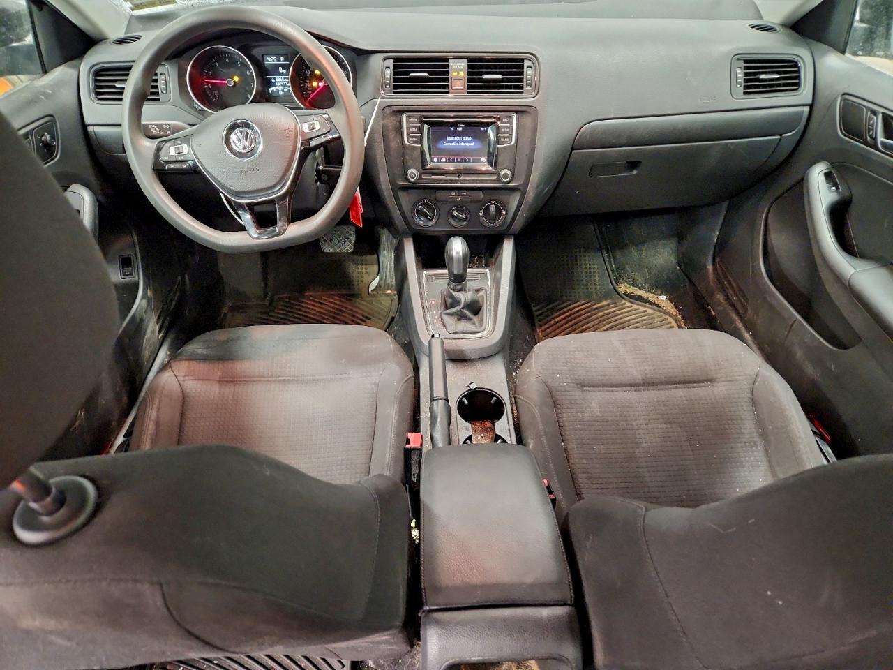 2016 VOLKSWAGEN JETTA