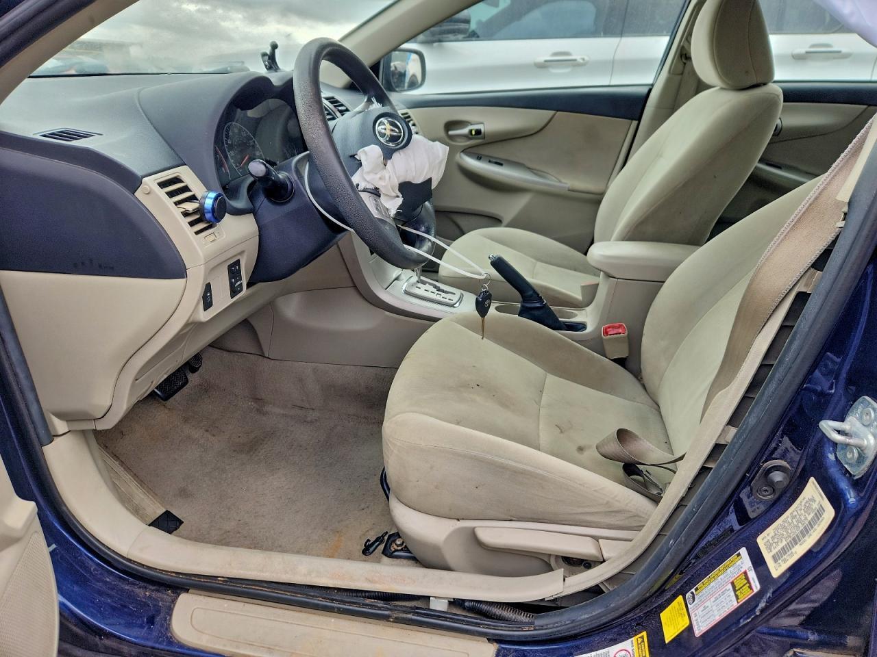 2013 TOYOTA COROLLA
