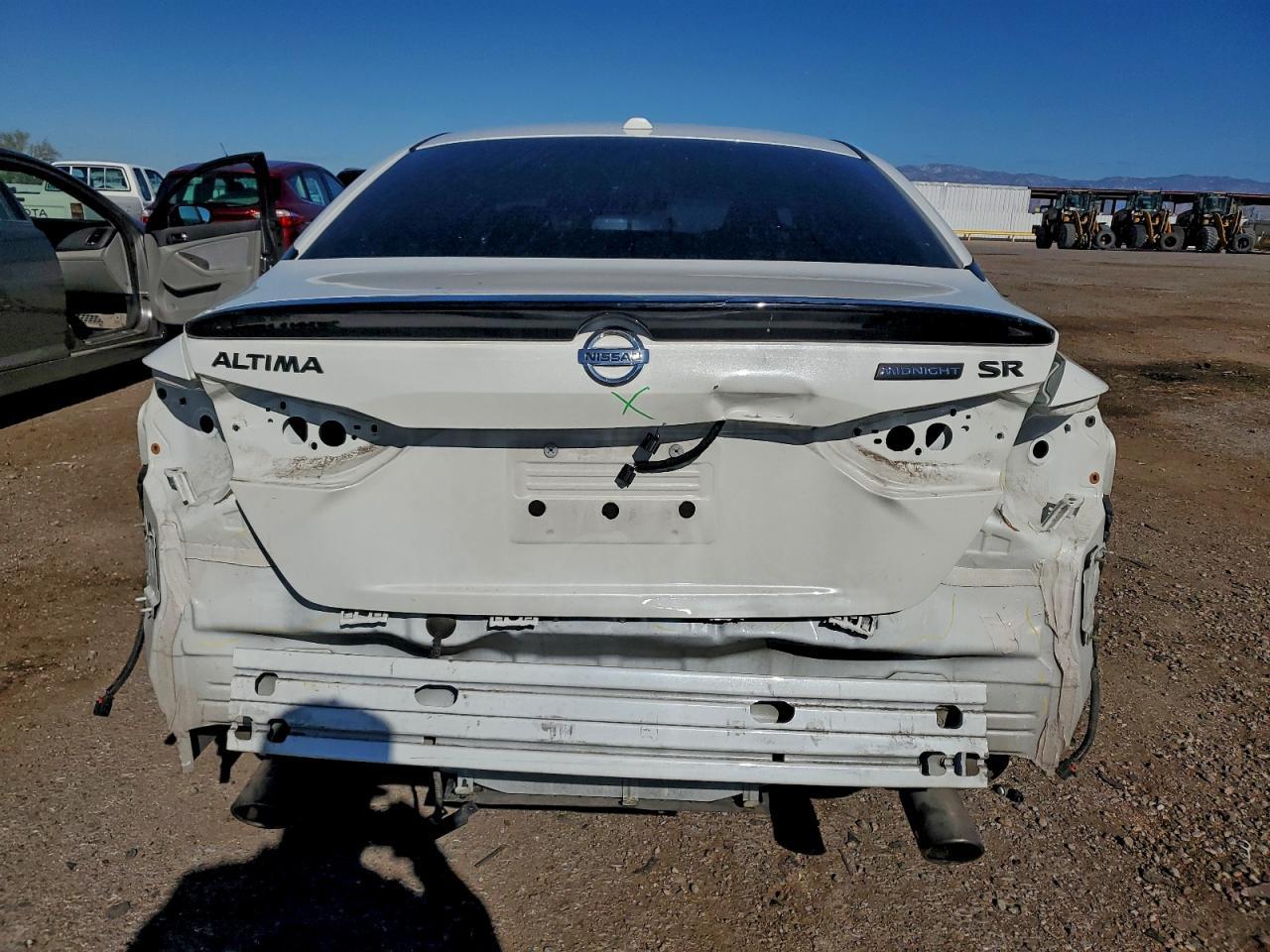 2022 NISSAN ALTIMA